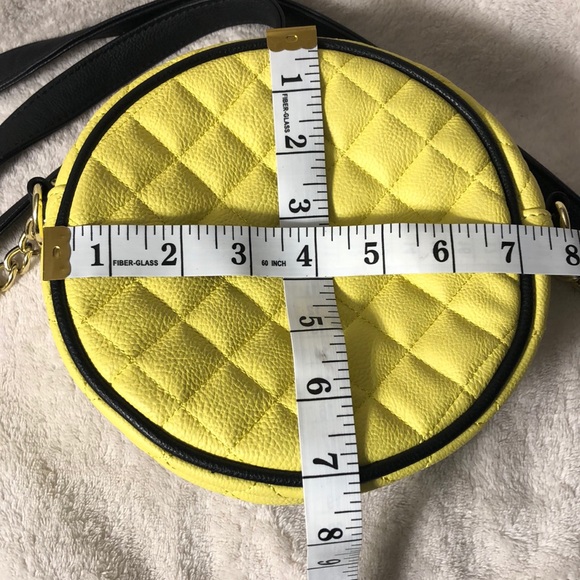 SOLD❤️ NWOT.. LUV BETSEY SMILEY FACE 🙂 PURSE - Picture 8 of 8